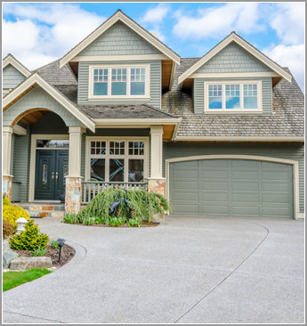 Residential House with Concrete Driveway in Atlanta, GA